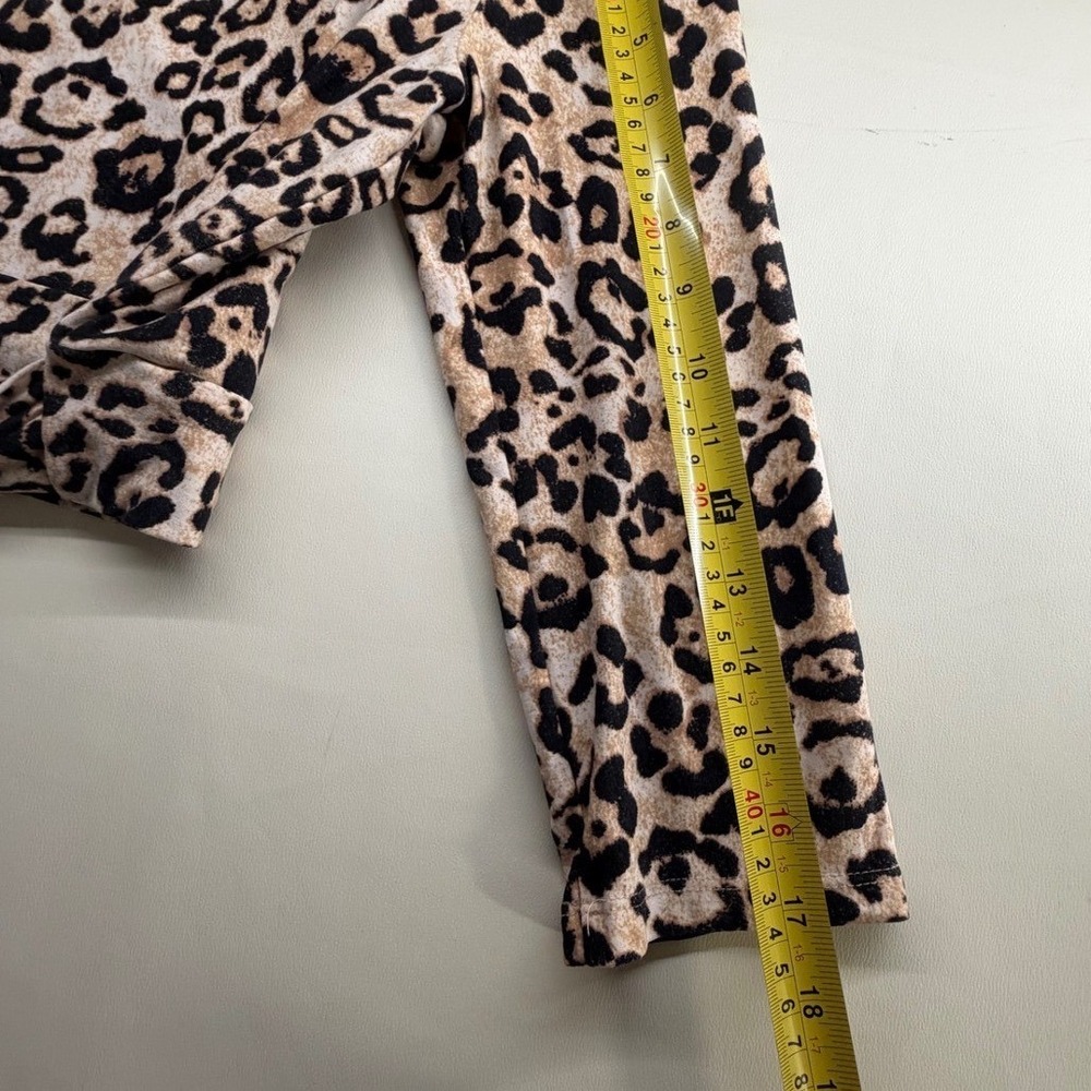 Leopard Print Wrap Top Cropped V-Neck Animal Print Tan Black Small - Picture 6 of 6